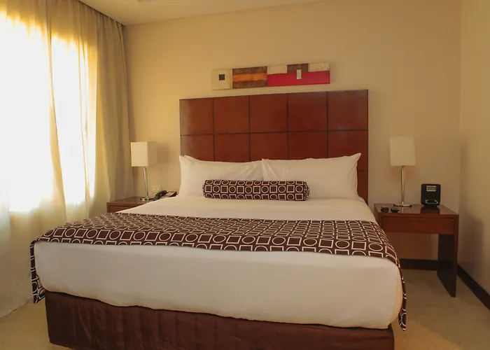Crowne Plaza Asuncion By Ihg Hotel