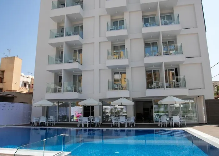 Best Western Plus Larco Hotel Larnaca