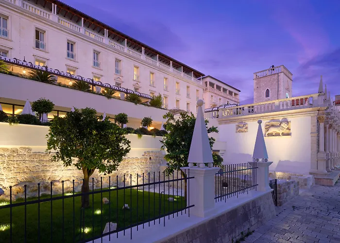 Palace Elisabeth Hvar Hotel - The Leading Hotels Of The World Hvar Town