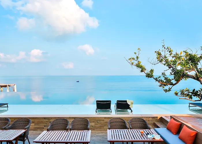U Pattaya Hotel Na Chom Thian