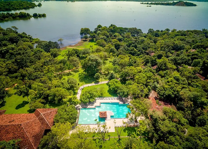 Amaya Lake Dambulla Sigiriya
