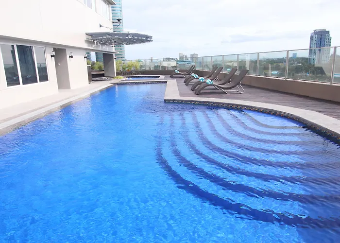 Acacia Hotel Manila Muntinlupa City
