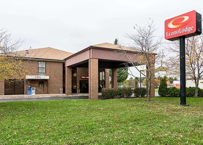 Econo Lodge Andrews Afb Clinton