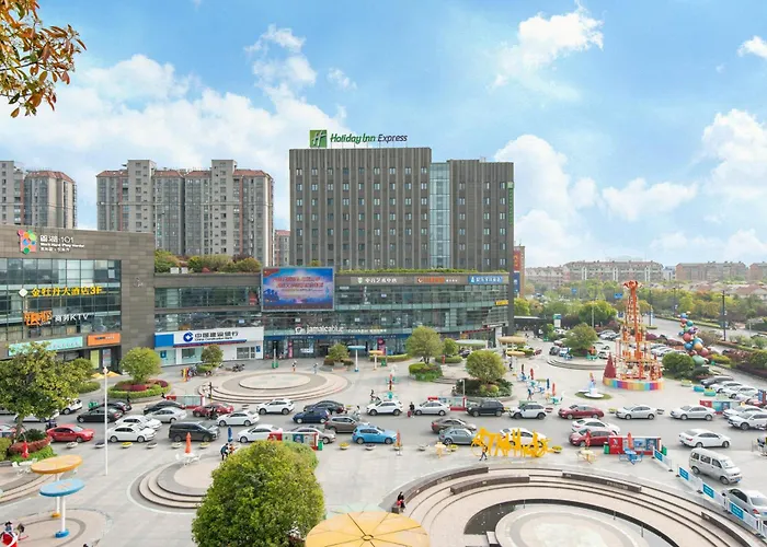 Holiday Inn Express Nantong Xinghu By Ihg