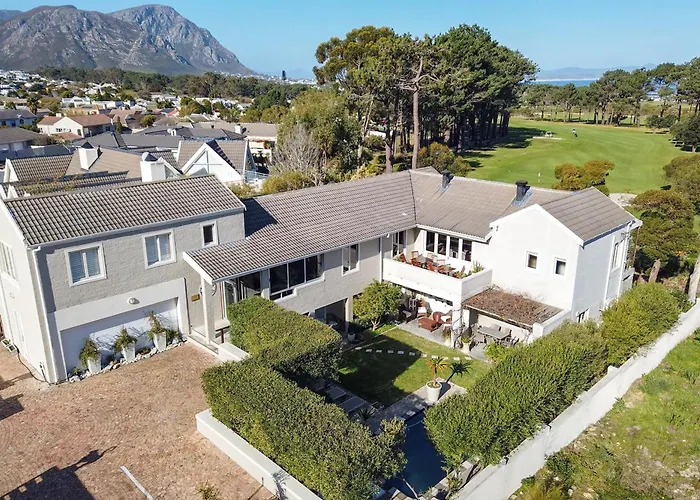Hermanus Lodge On The Green - Solar Power