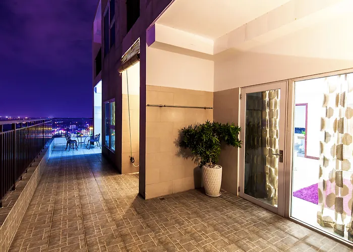 The Mira Hotel Thu Dau Mot