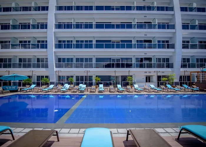 Wyndham Manta Sail Plaza Hotel And Convention Center