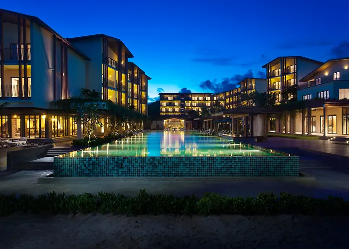 Dusit Princess Moonrise Beach Resort Phú Quốc