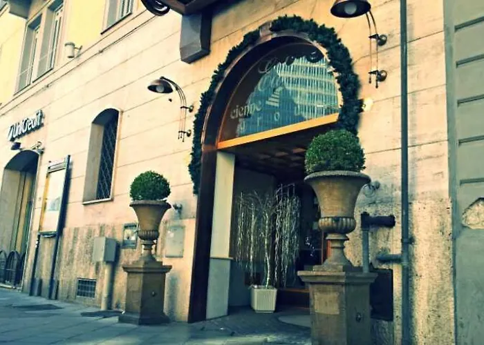 Hotel Eden Naples