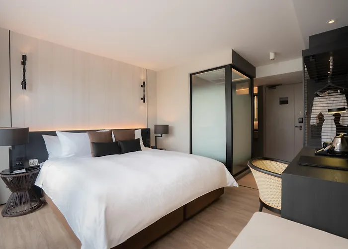 Bayphere Hotel Pattaya Jc Na Chom Thian