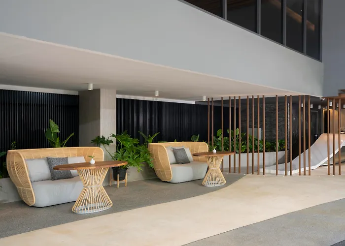 Bayphere Hotel Pattaya Jc Na Chom Thian