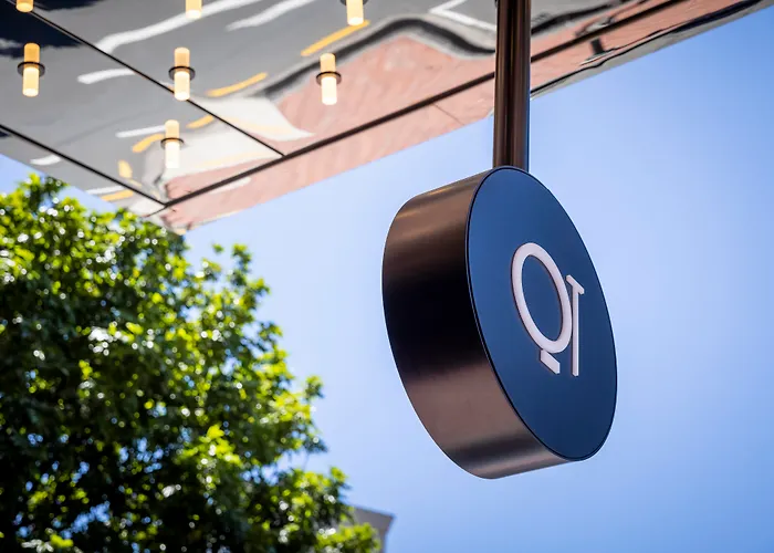 Qt Auckland Hotel