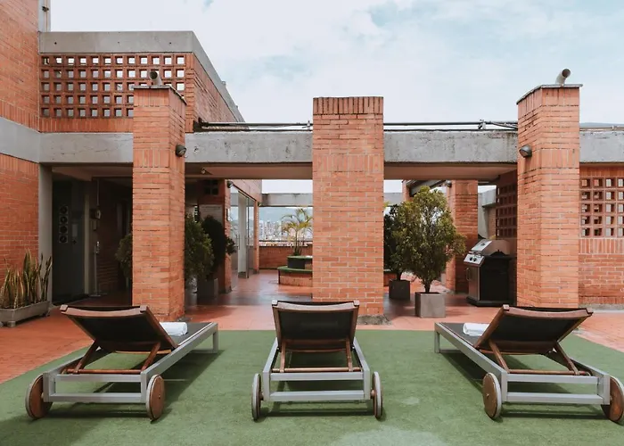 Travelers Orange Suites Medellin