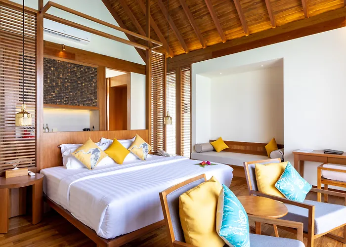 Furaveri Maldives - Complimentary Round-Trip Seaplane Transfer For Two For A Minimum Of 5 Nights Or More For Stays 1St May 2026 To 23Rd December 2026 Meedhoo 