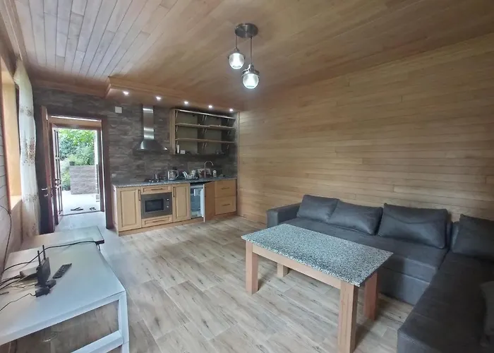 Georgy'S Holiday House Batumi