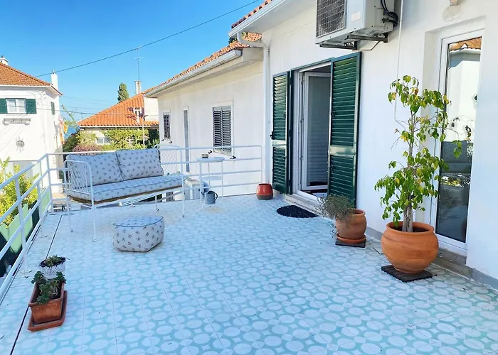 Casa Das Boganvilias - Moradia Com Jardim Lisbon