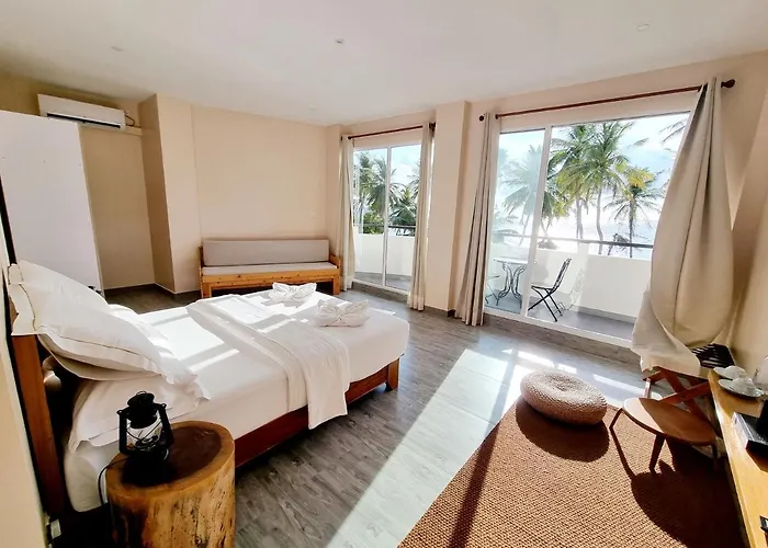 Lea Spa Hotel Maafushi