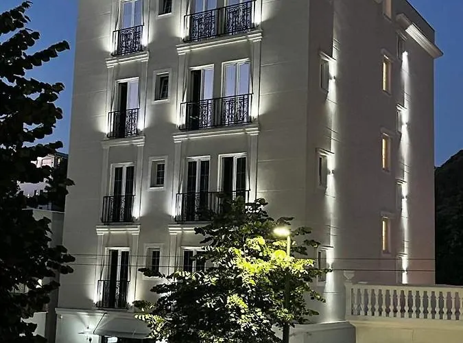 Ruby Palace Vlore