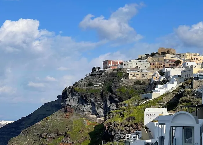 Asha Luxury Suites Fira 