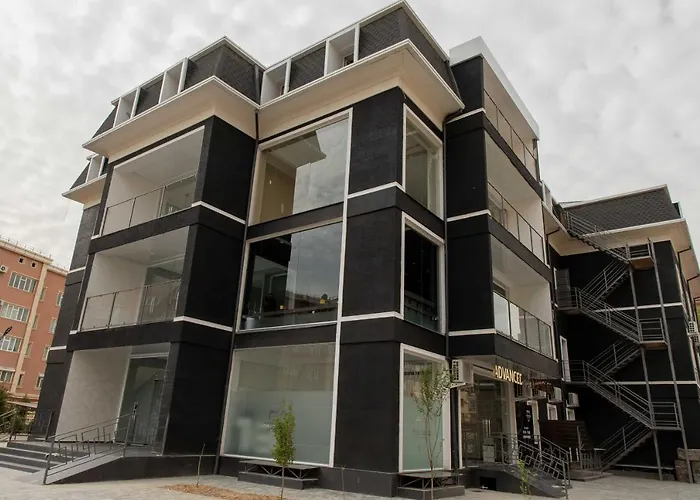 Safarov'S Family Hostel Tashkent