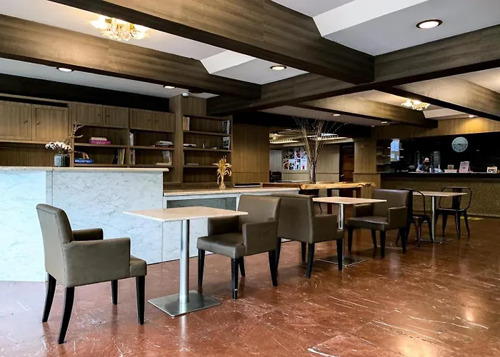 Watana Hotel Bangkok