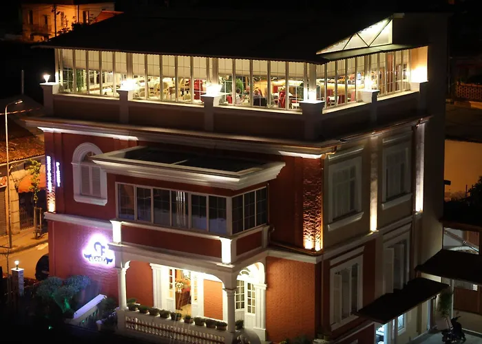 Hotel Boutique Restaurant Gloria Tirana