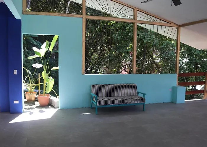Planet B Hostel Quepos
