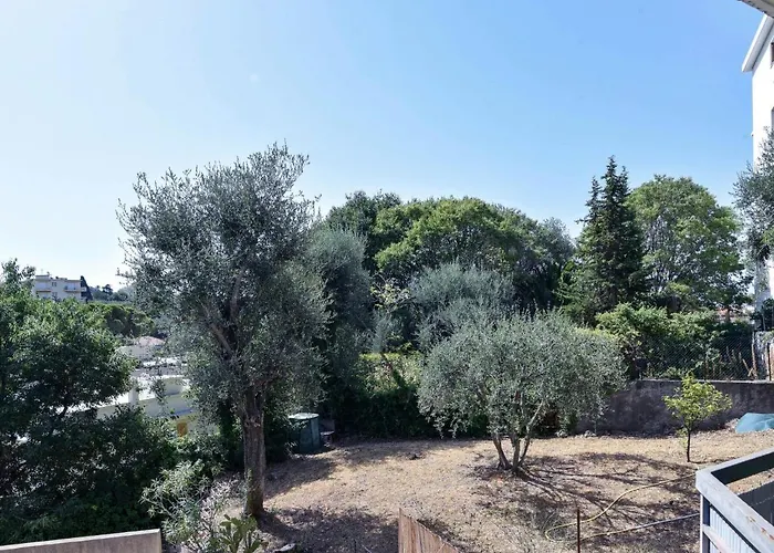 Apartment Cimiez Les Pins By Interhome Nice