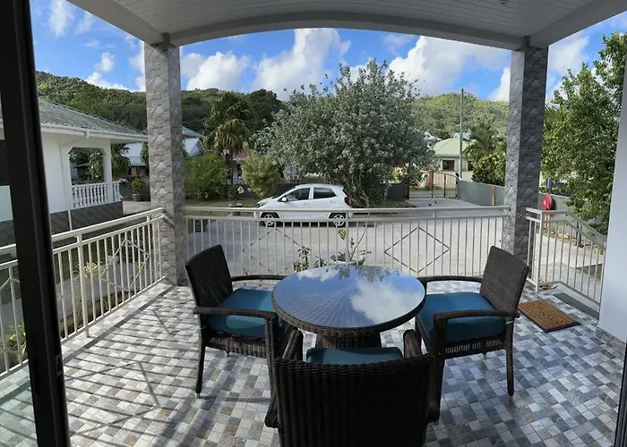 Coco De Mer Villa Anse Boileau