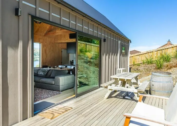 Picture Perfect - Queenstown Holiday Home