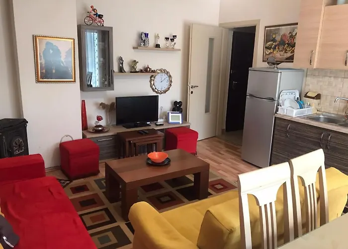 Jon Apartment Korce