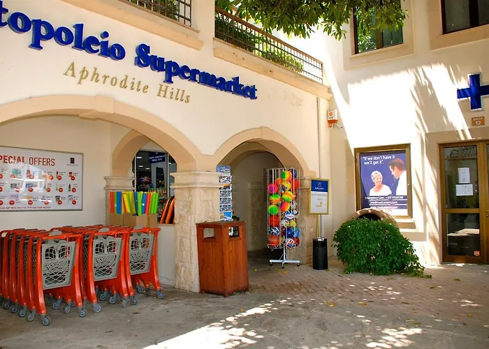 Modern Apartment Ap02 - Zodia With Private Garden, Aphrodite Hills Kouklia