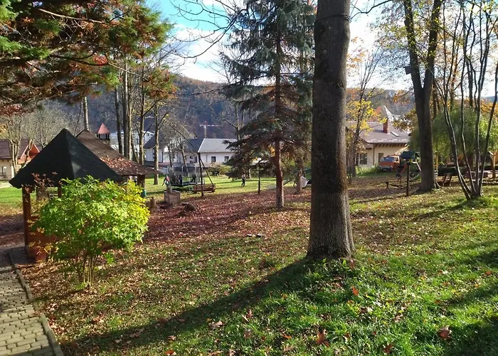Полярис Polyaris Hotel Yaremche