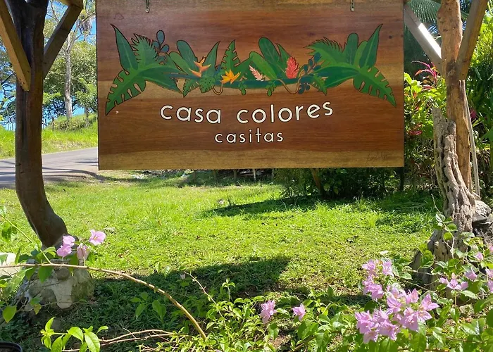 Casa Colores Montezuma