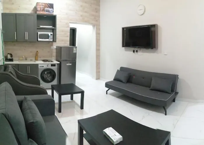 Sharm Beach Suites Private Hotel Apartments Yanbu