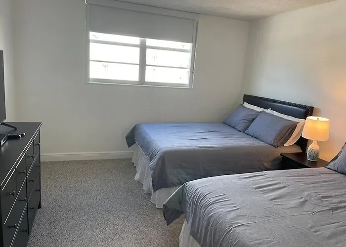 Ocean Reserve 702 - Str 2315 Miami Beach