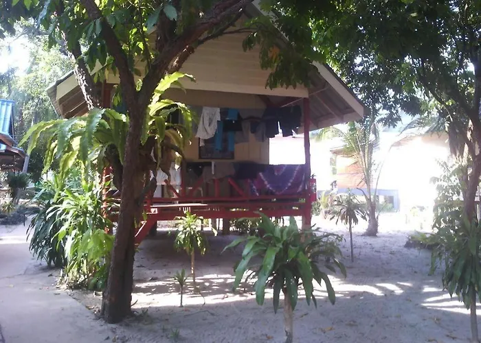 Lanta Long Beach Hostel Koh Lanta