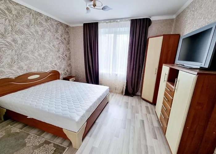 Forrest For 8 Person Apartment Lutsk