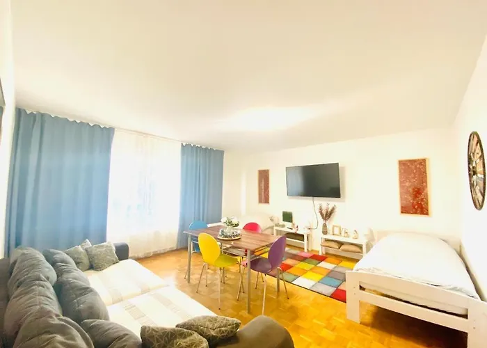 Hannovermesseapartment 2 Bedroom And A Balcony