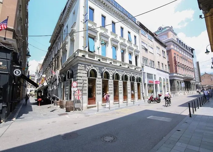 Le Royal Suites Sarajevo - City Center