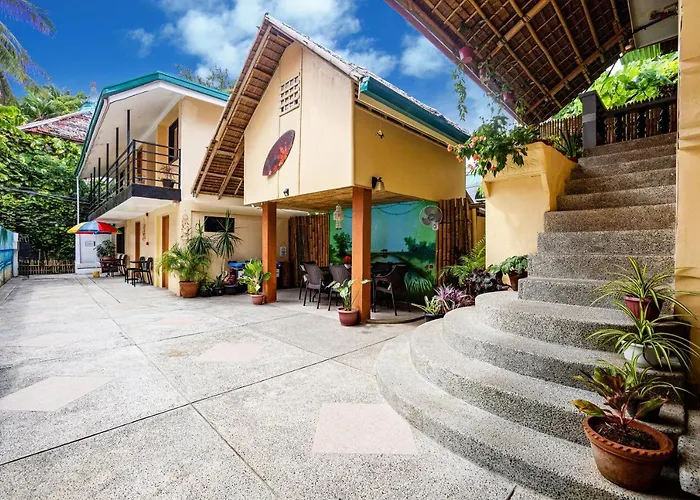 White Shamrock Beach Hotel Balabag 