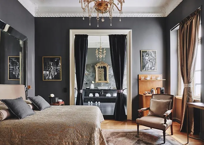 Bohemian Suites Athens - Maison Hotel Adults Only