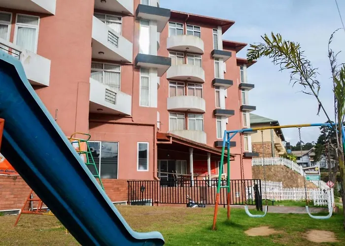Breeze Holiday Casa Nuwara Eliya