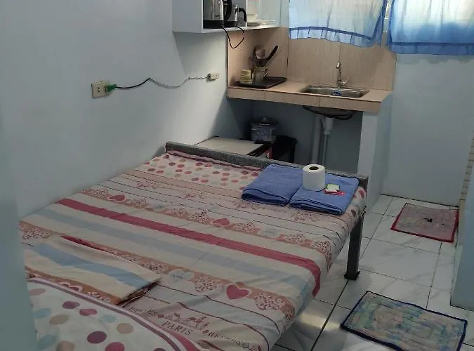 Geloxel Angeles City Guesthouse