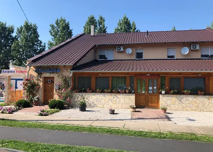 Balaton Panzio Bed & Breakfast Balatonberény