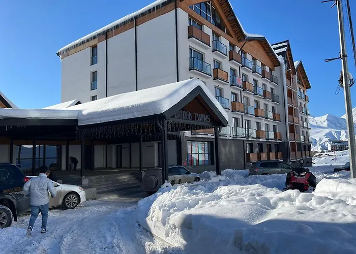 Stuning Views On Mountains, Gudauri Apartment
