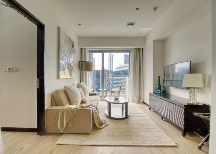 Welcome Home At The Address Marina 1Br Dubai