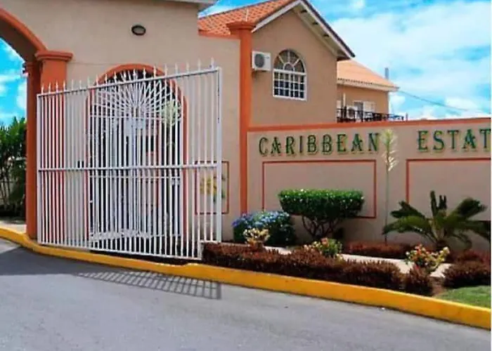 Sweet 1Br Hse Of Mirrors In Secured Gated Caribbean Estate Discont 15 Off Villa Portmore