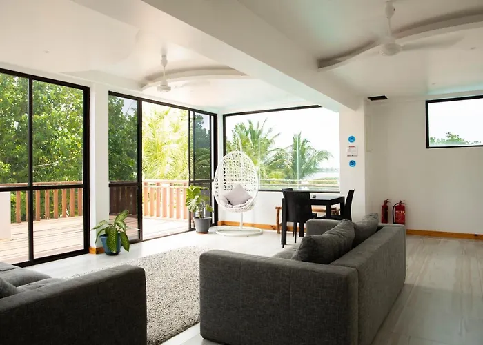 Kudhi Boli Beach House Thulusdhoo