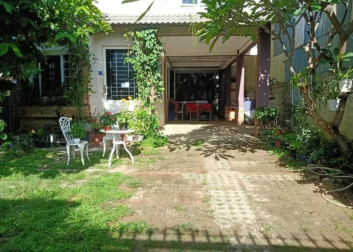 Kol House Bed & Breakfast Phnom Penh